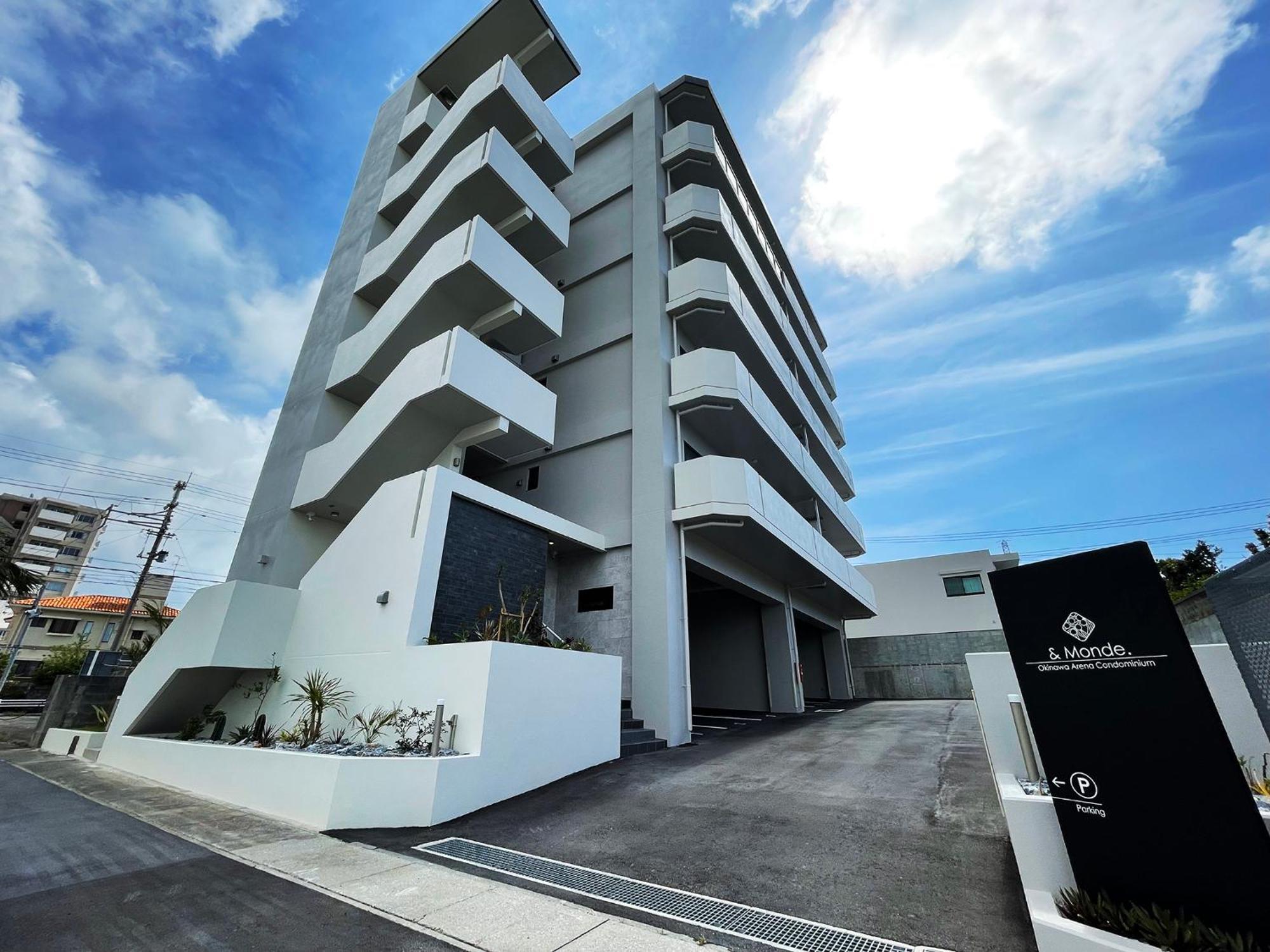 ＆Monde. Okinawa Arena Condominium المظهر الخارجي الصورة